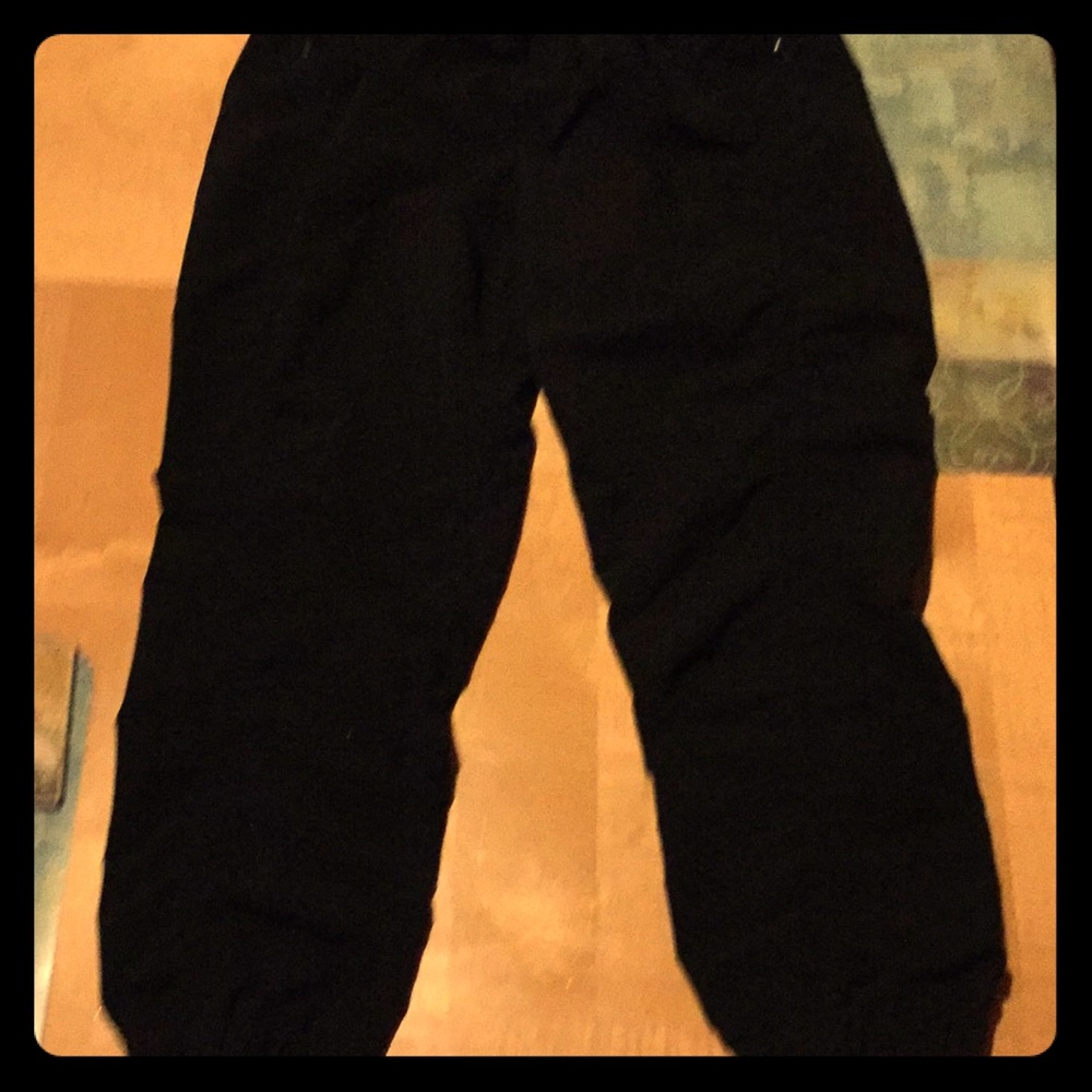 Capri pants